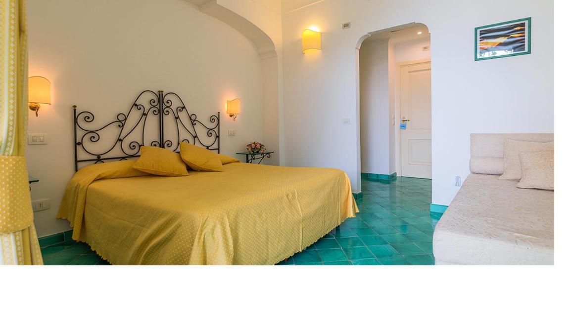 Bacio Del Sole B&B Positano Exterior photo