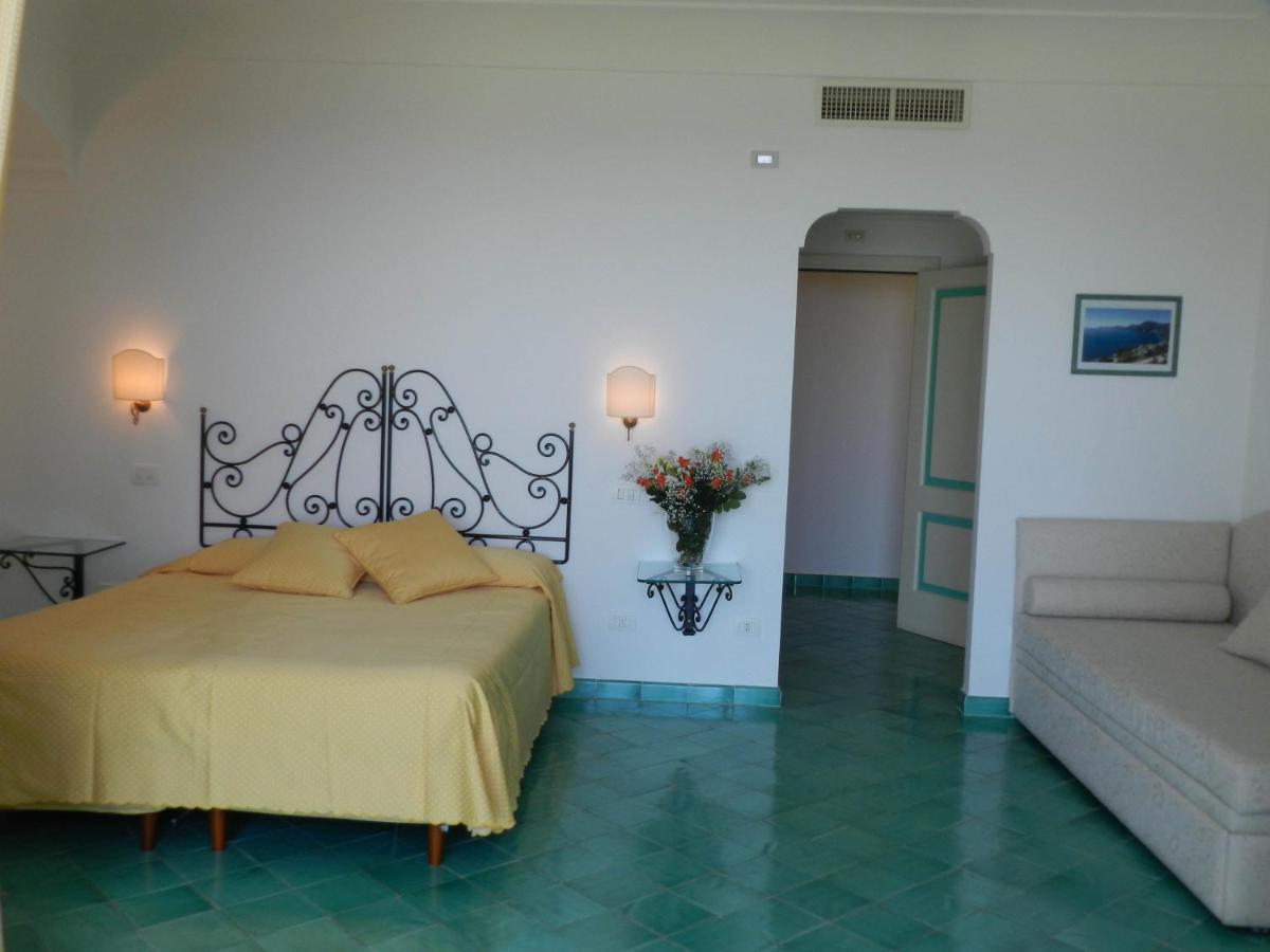 Bacio Del Sole B&B Positano Exterior photo